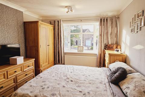 undefined, Scunthorpe DN16