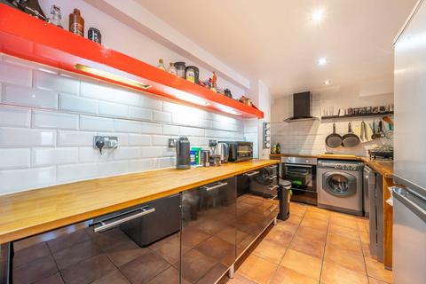 1 bedroom flat for sale, Buckingham Road, Harlesden, London, NW10