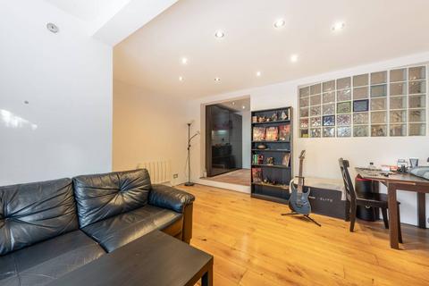 1 bedroom flat for sale, Buckingham Road, Harlesden, London, NW10