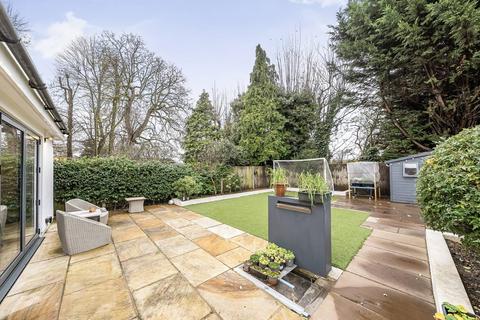 32 Clive Road, Twickenham, TW1 4SG