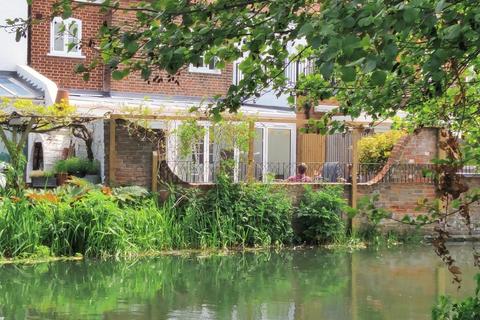 3 bedroom terraced house for sale, Blackfriars Street, Canterbury, Kent, CT1