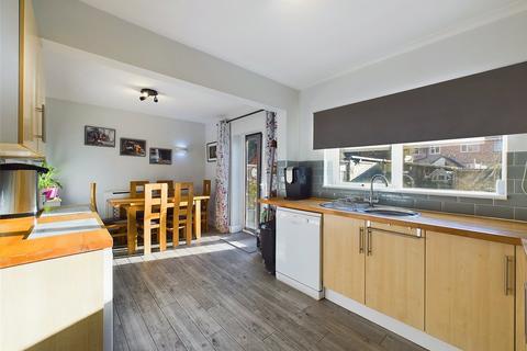 3 Avon Road, Cheltenham, GL52 5PA