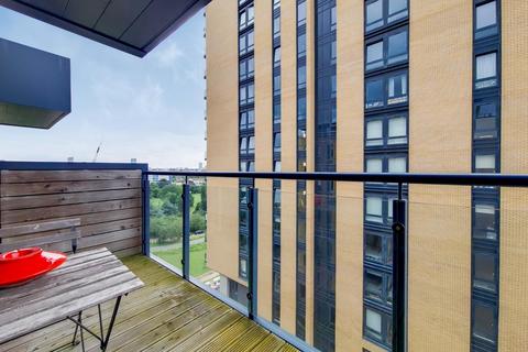 2 bedroom apartment for sale, Palmers Road, London, E2