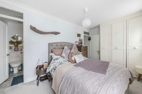 2 bedroom maisonette for sale, Chaseley Drive, London W4