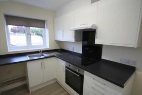 2 bedroom end of terrace house to rent, Dunmow Road, Andover SP10