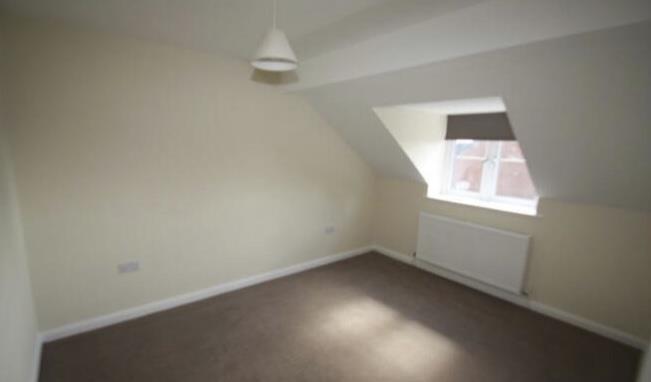 4 Dunmow Road Bedroom One.jpg