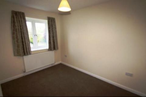 2 bedroom end of terrace house to rent, Dunmow Road, Andover SP10