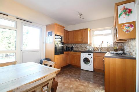 2 bedroom semi-detached house for sale, Amblecote Road, Brierley Hill