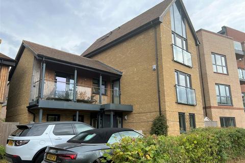 5 bedroom house to rent, Kernal Close, Milton Keynes MK10