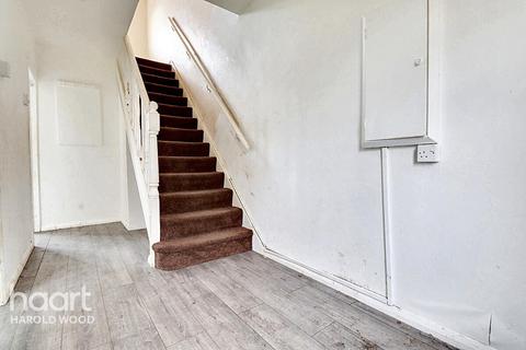 344 Straight Road, Harold Hill, Romford, RM3 7QD