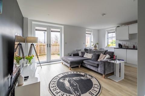 2 bedroom apartment for sale, Aviator Court, York