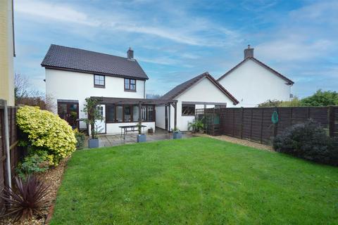 4 bedroom detached house for sale, 35 Wilcot Avenue, Nesscliffe, SY4 1BE