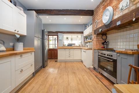 4 bedroom detached house for sale, Church Street, Cottingham, Market Harborough