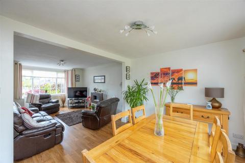 3 bedroom detached house for sale, Stenton Road, Greenhill, Sheffield