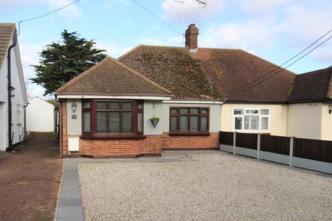 2 bedroom semi-detached bungalow for sale, Cadogan Avenue, West Horndon CM13