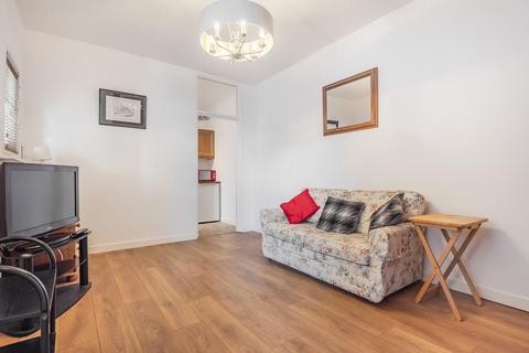 1 bedroom flat for sale, Newbury,  Berkshire,  RG14