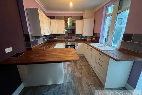 undefined, Brynteg Terrace, Ferndale, Rhondda Cynon Taff, CF43