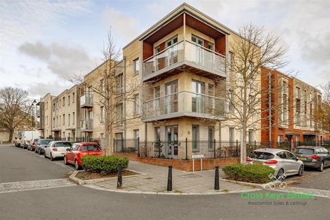 2 bedroom apartment for sale, Wall Street, Plymouth PL1