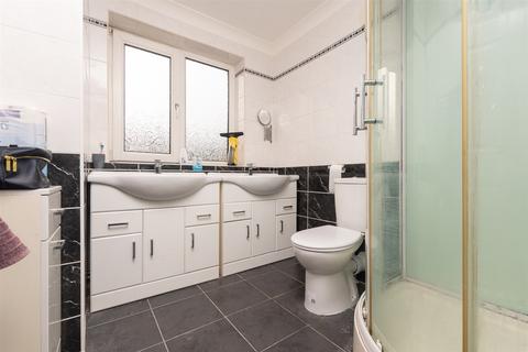 3 bedroom semi-detached house for sale, Princes Road, Dartford, Kent