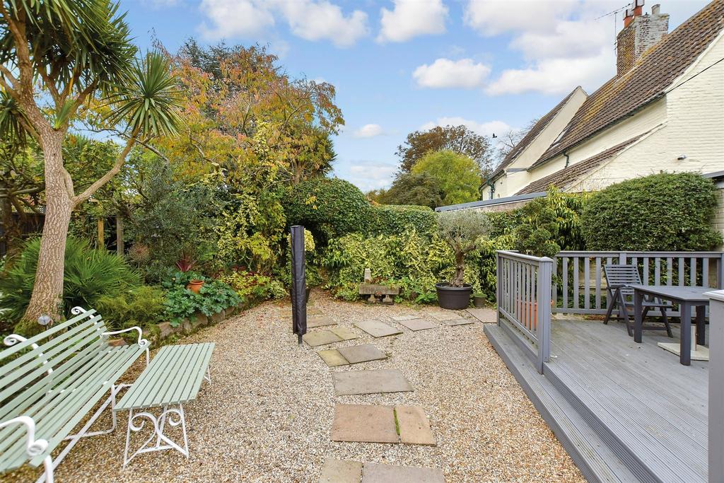Annexe Garden