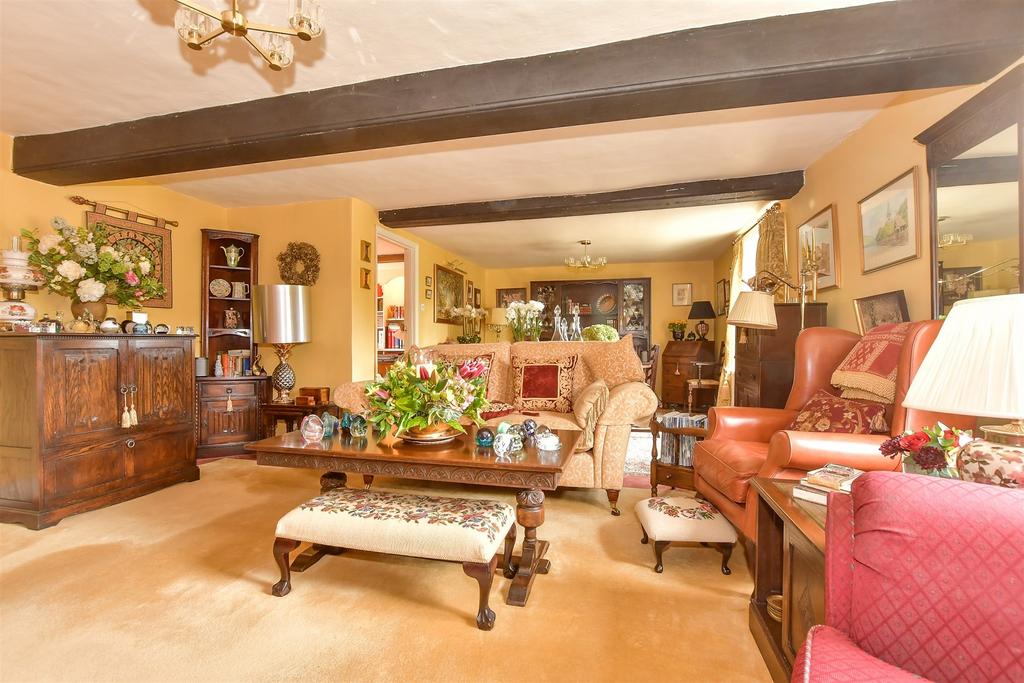 Sitting/ Dining Room