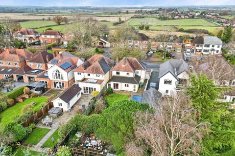 3 bedroom detached house for sale, Gillway Lane, Tamworth