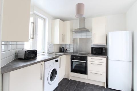 1 bedroom in a house share to rent, 28 Devonshire Road, Hastings, TN34