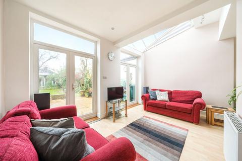 3 bedroom semi-detached house for sale, Gloucester Road, Kingston Upon Thames, KT1