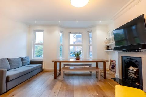 2 bedroom flat for sale, Rainville Road, Hammersmith, London, W6