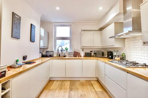 9 Rainville Road, London, W6 9HA