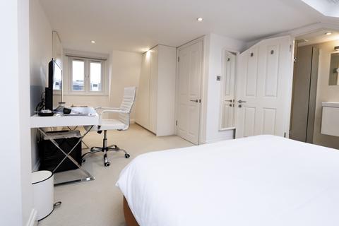 9 Rainville Road, London, W6 9HA