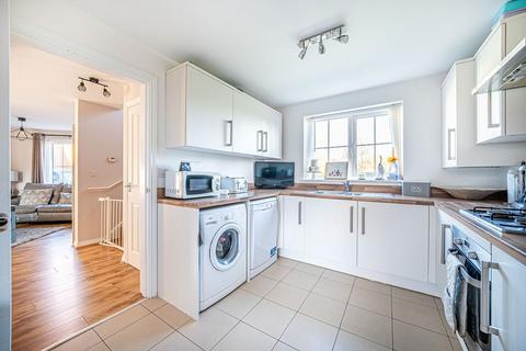 12 Dowse Close, Tidworth, SP9 7GU