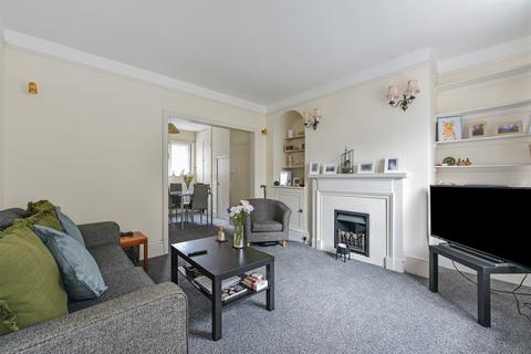 undefined, Little London, Chichester, PO19