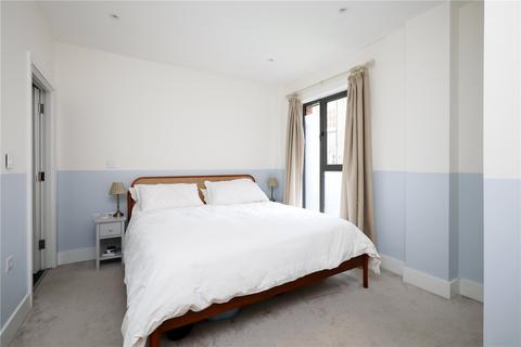 2 bedroom apartment for sale, Dauphine House, Salisbury Street, London, W3