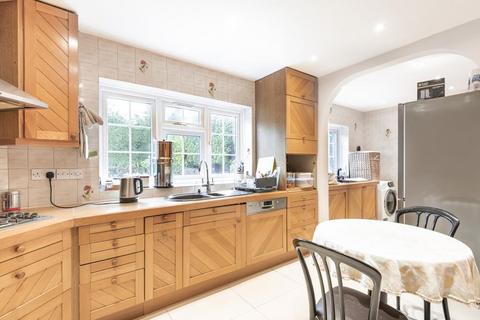 5 bedroom detached house for sale, Stanmore,  Middlesex,  HA7