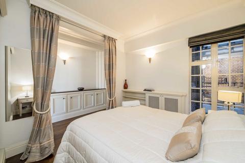 undefined, Grosvenor Street, London W1K