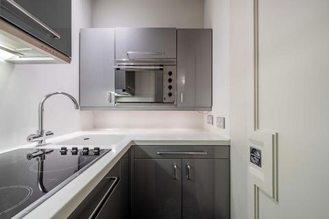 undefined, Grosvenor Street, London W1K