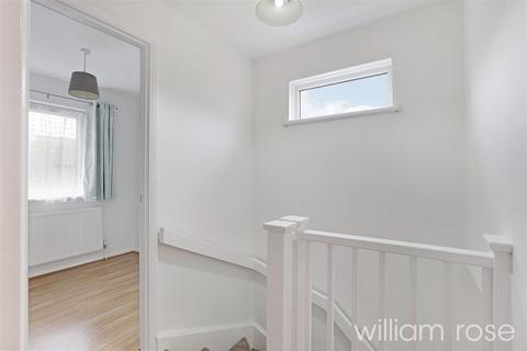 3 bedroom semi-detached house for sale, Goldhaze Close, Woodford Green IG8