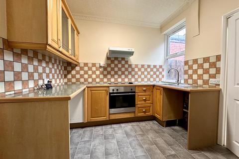 2 bedroom terraced house to rent, Thomas Street, Darfield, Barnsley