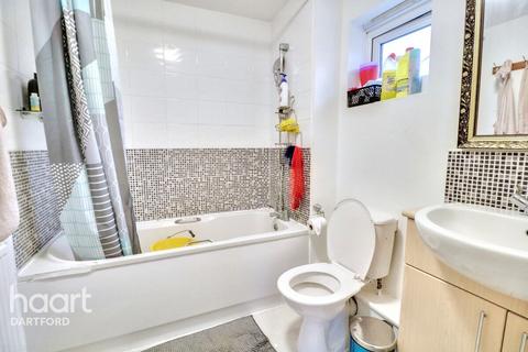 36 Critchley Avenue, Dartford, DA1 2GF