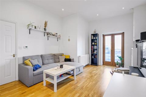 1 bedroom apartment for sale, Holloway Road, Holloway, Islington, London, N7