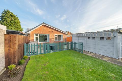 2 bedroom detached bungalow for sale, Bowbridge Gardens, Bottesford, Nottingham, Nottinghamshire, NG13