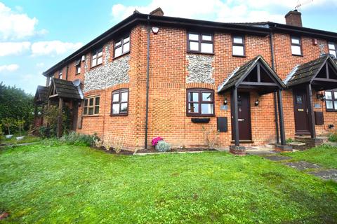 2 bedroom terraced house to rent, Ragstones, Oakland Way, Flackwell Heath, High Wycombe, HP10