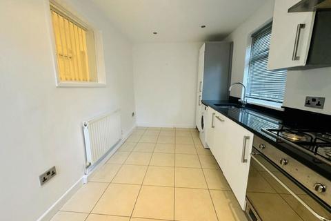 1 bedroom flat for sale, North Drive, Wavertree, Liverpool, Merseyside, L15 8JE