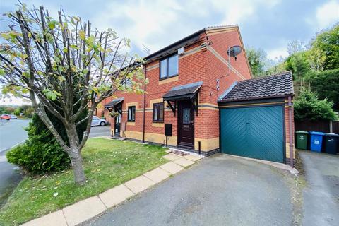 2 bedroom semi-detached house to rent, 40 Bumblehole Meadows, Wombourne