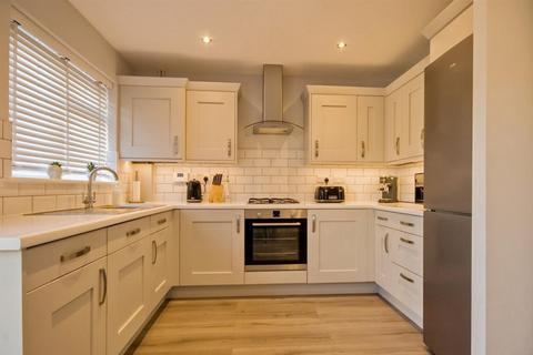 12 Collingwood Way, Shoeburyness, Southend-on-sea, SS3 8BT