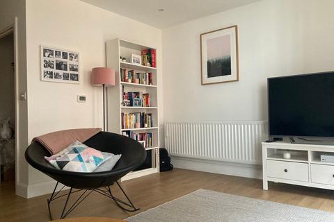 3 bedroom apartment for sale, Charles Newell Court, 17 Violet Road, London, E3