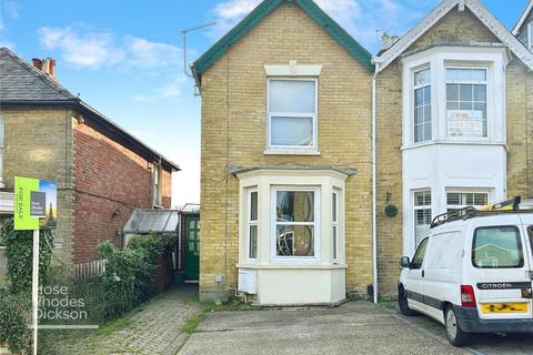 Mill Hill Road, Cowes, Isle of Wight