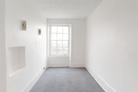 1 bedroom flat to rent, Royal Road, Ramsgate, CT11