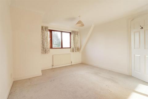 20 Hall Park, Swanland, North Ferriby, HU14 3NL